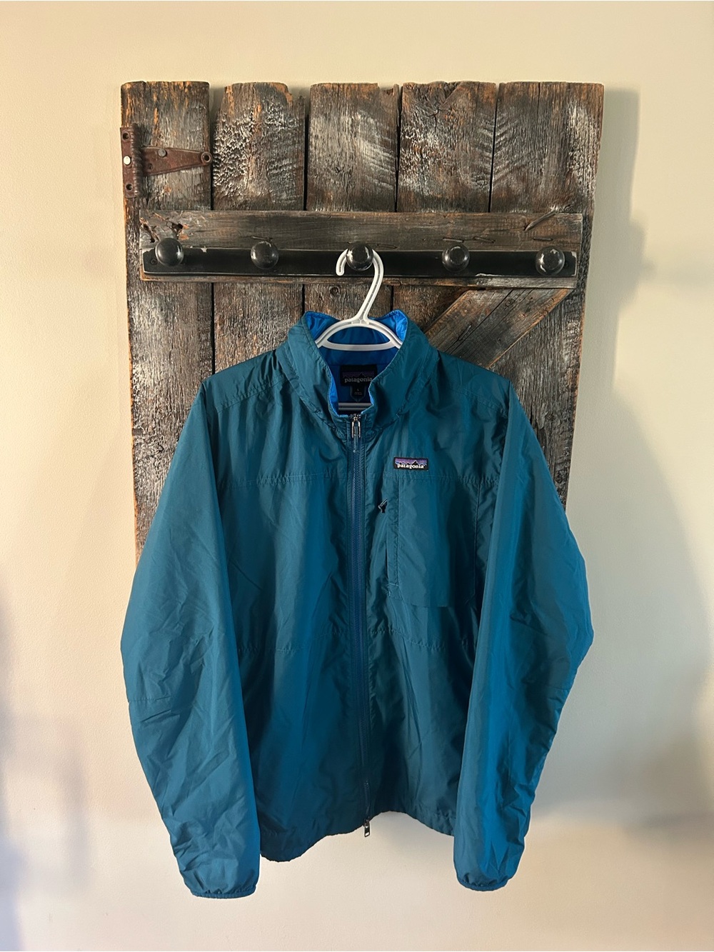 Men's Patagonia Teal Lined Windbreaker Jacket w/Hideaway Hood